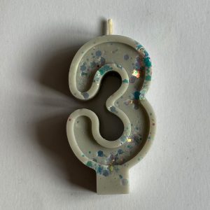 شمع دست ساز معطر مدل عدد 3