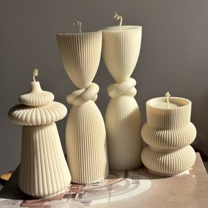 شمع دست ساز استوانه‌ای معطر مدل باران مجموعه 4 عددی